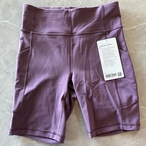 NWT Invigorate HR short 8”